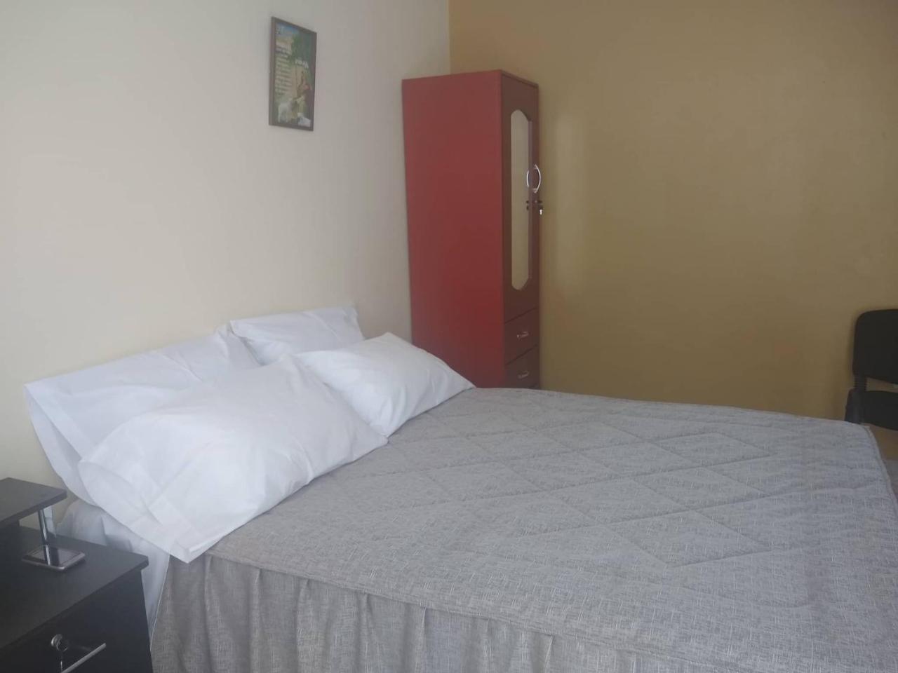 Hospedaje Golden Inn Camana Εξωτερικό φωτογραφία